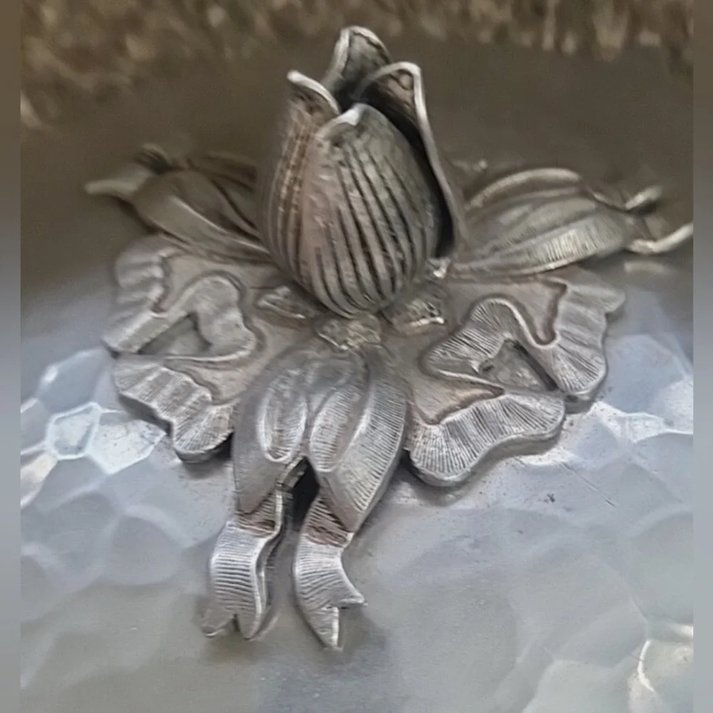 Vintage Hammered Aluminum Art Nouveau Ice Bucket Rose Bud Floral Trim Handles